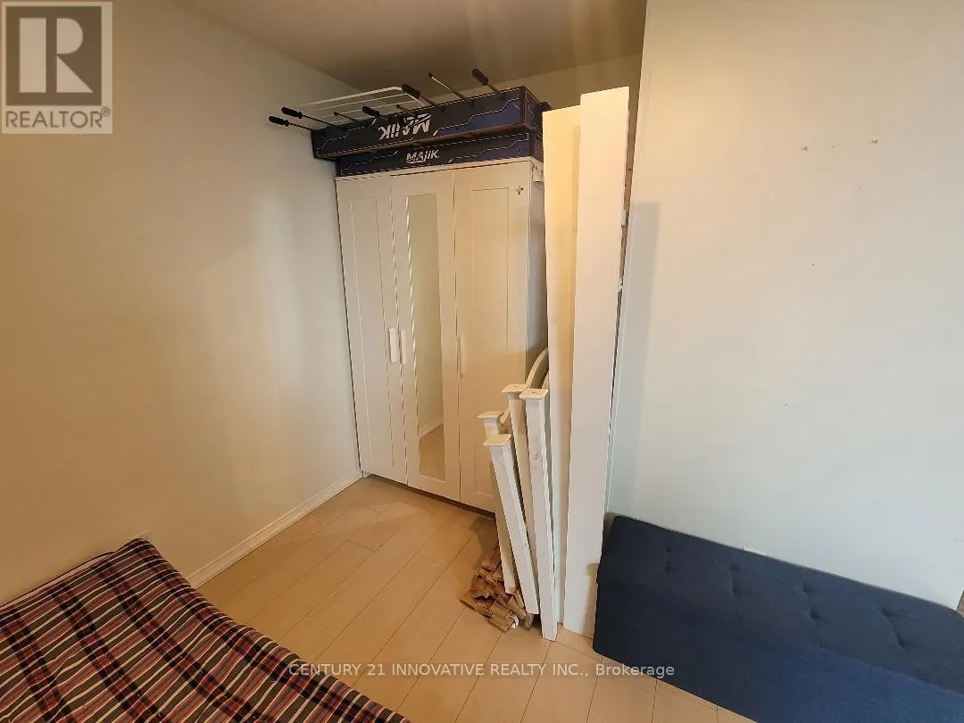 PHF - 8 ROSEBANK DRIVE