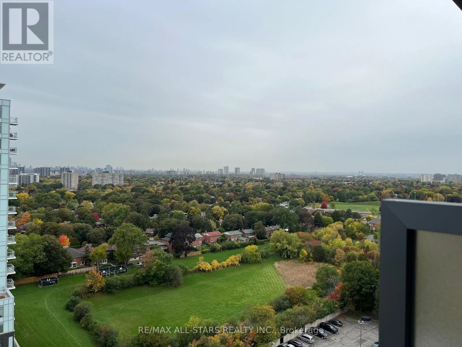 1610 - 3260 SHEPPARD AVENUE E
