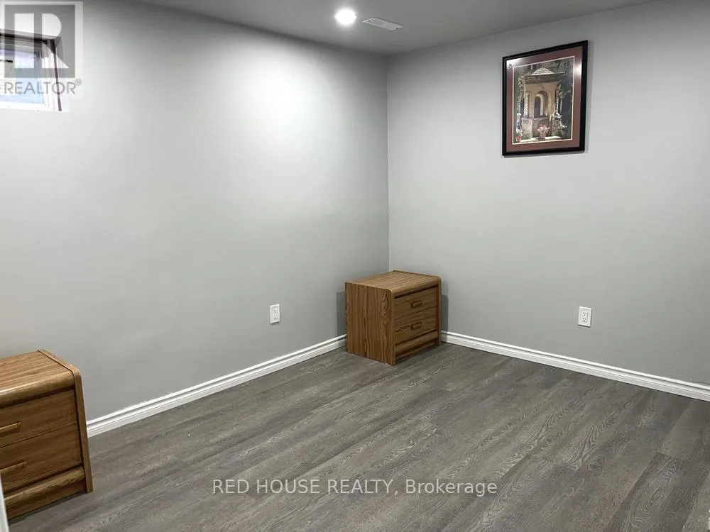 ROOM 1 - 4 BRENNAN ROAD