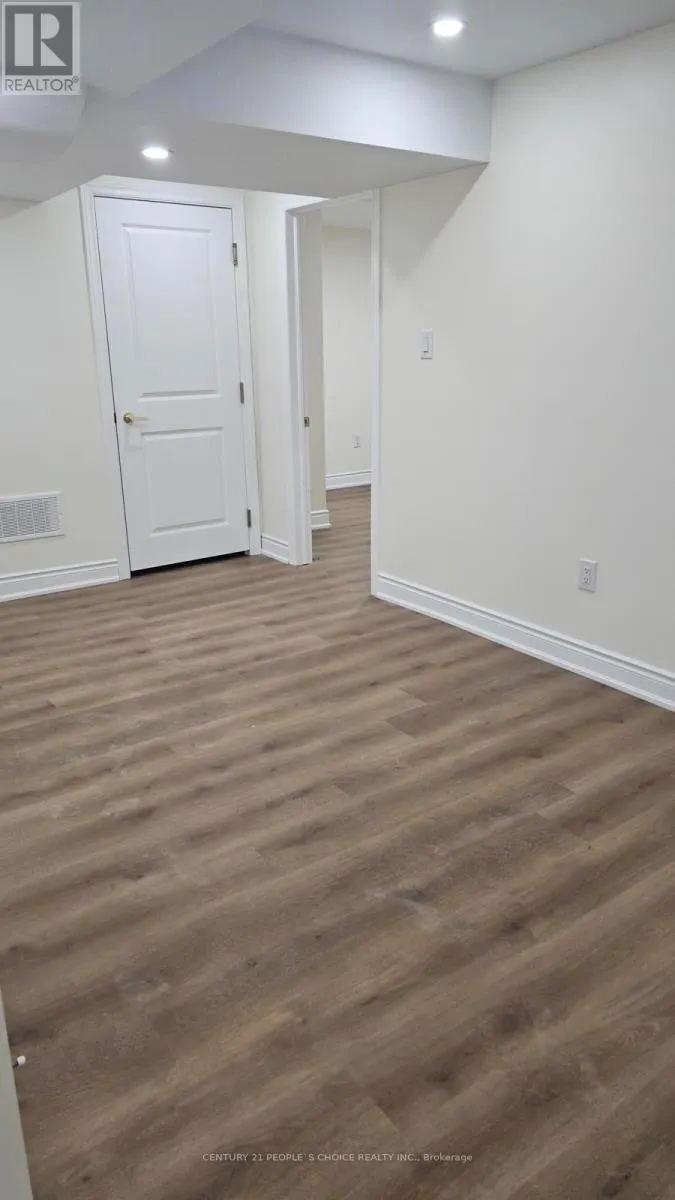 BASEMENT - 9 VICKERY STREET E