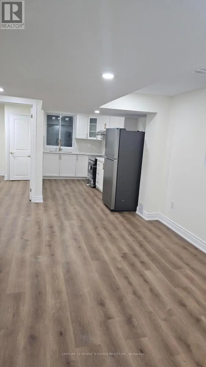 BASEMENT - 9 VICKERY STREET E