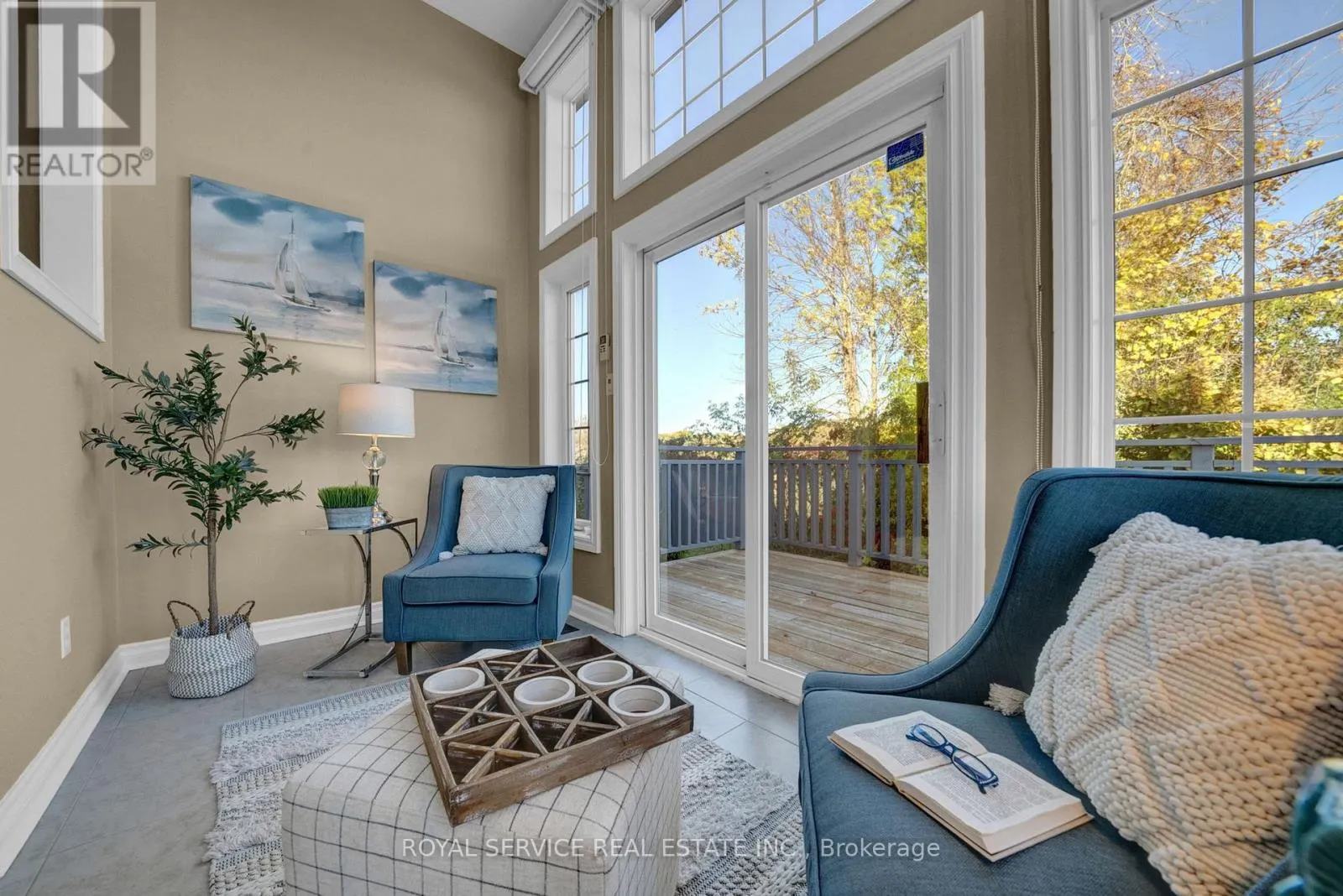86 CARVETH CRESCENT