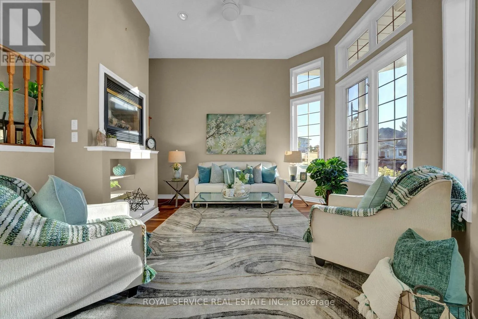 86 CARVETH CRESCENT