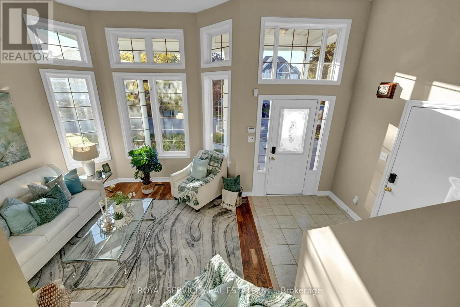 86 CARVETH CRESCENT