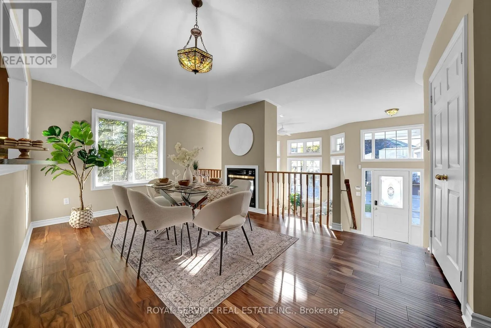 86 CARVETH CRESCENT
