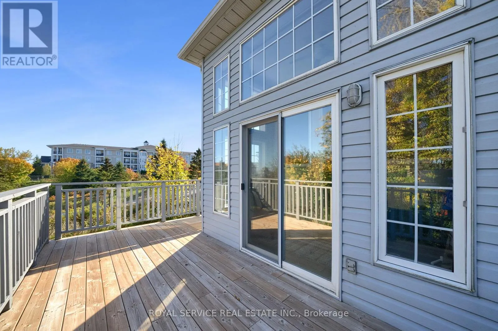86 CARVETH CRESCENT