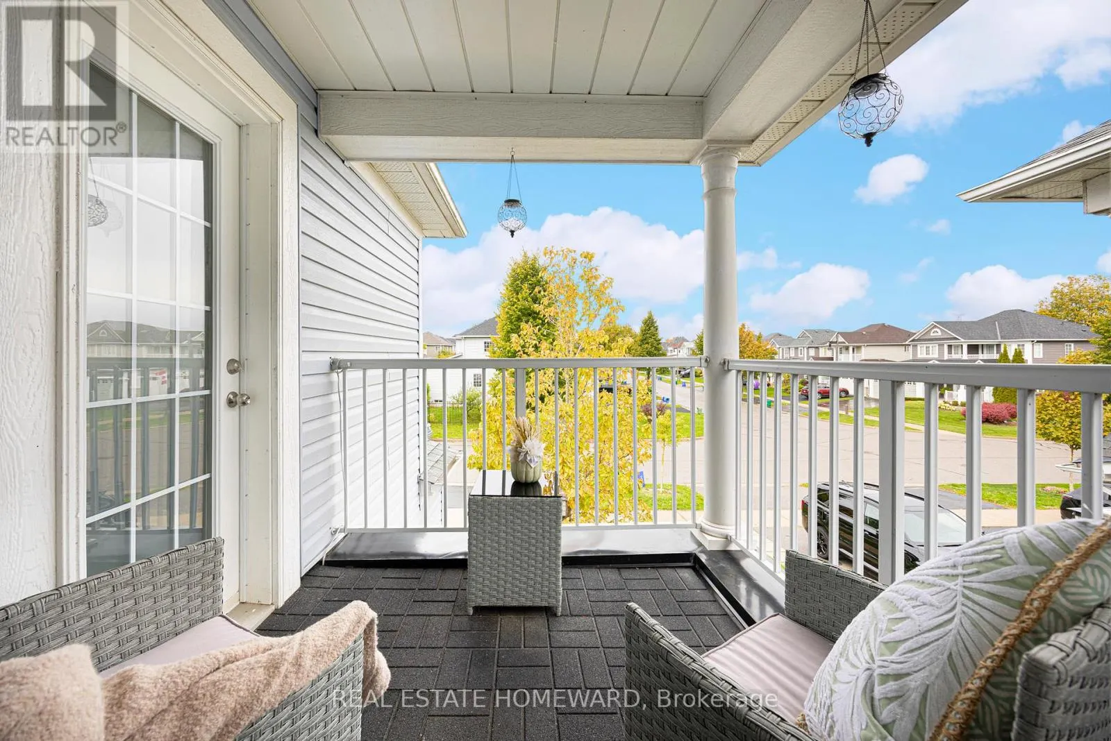 49 WATERVIEW LANE