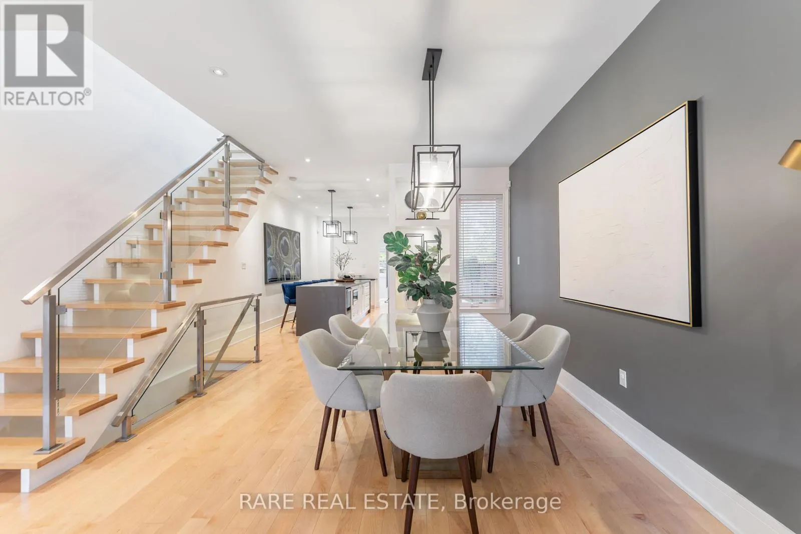 322 LOGAN AVENUE