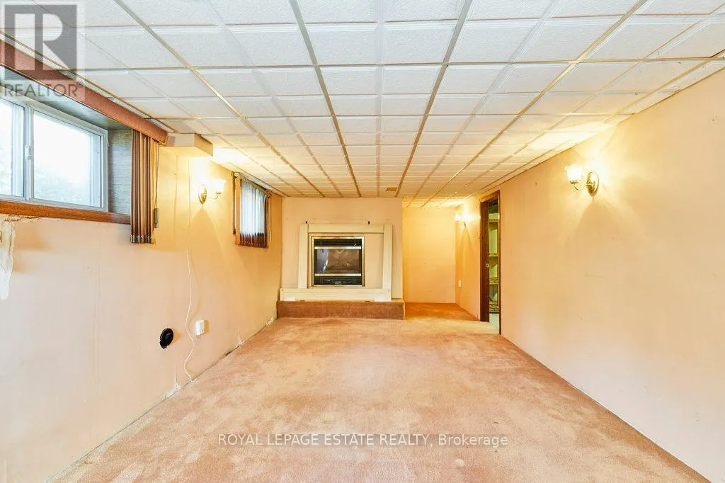 121 GALLOWAY ROAD