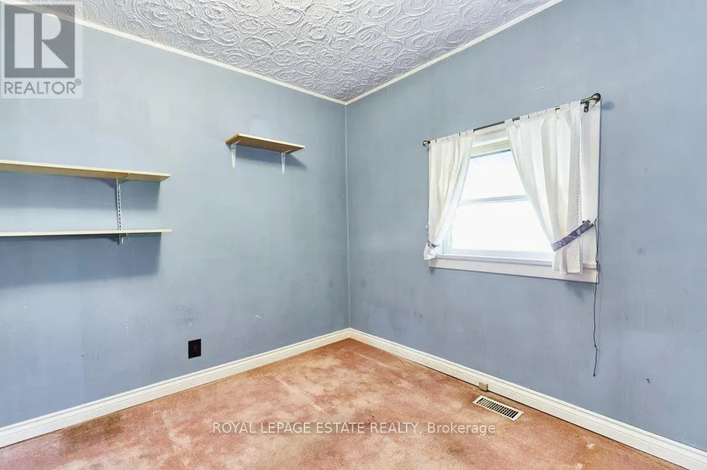 121 GALLOWAY ROAD