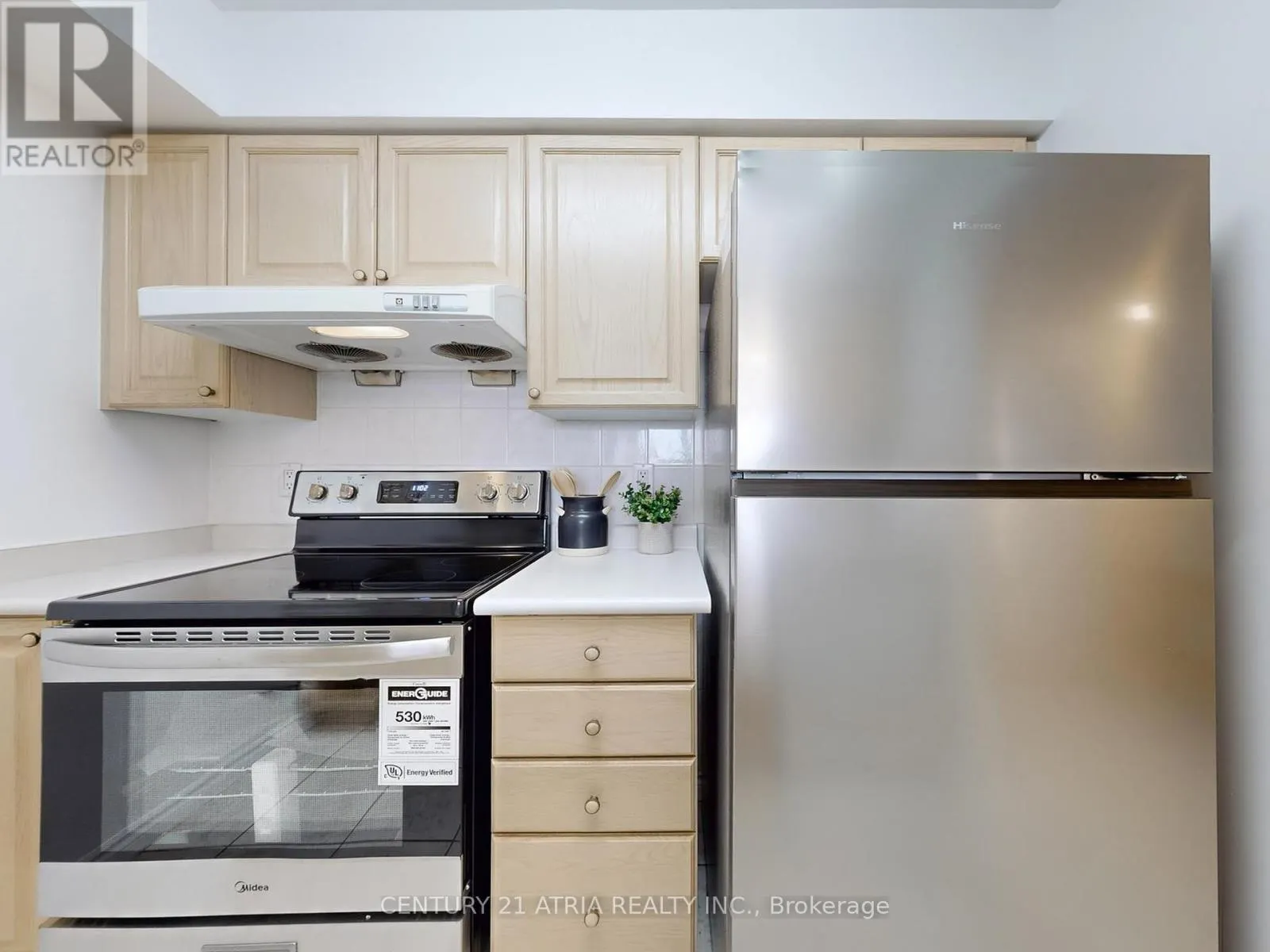 712 - 3088 KENNEDY ROAD
