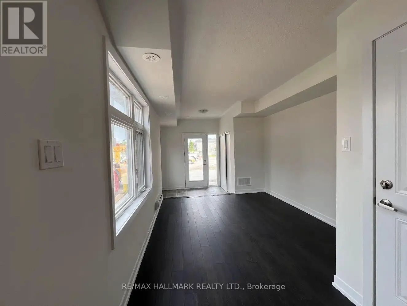 101 - 1865 PICKERING PARKWAY S