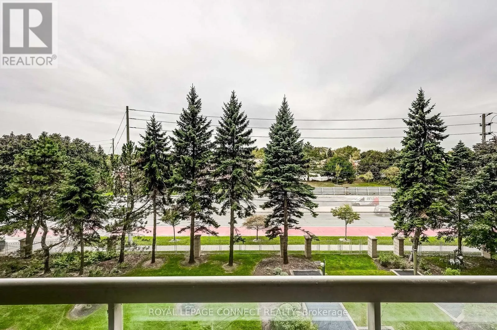 532 - 10 GUILDWOOD PARKWAY