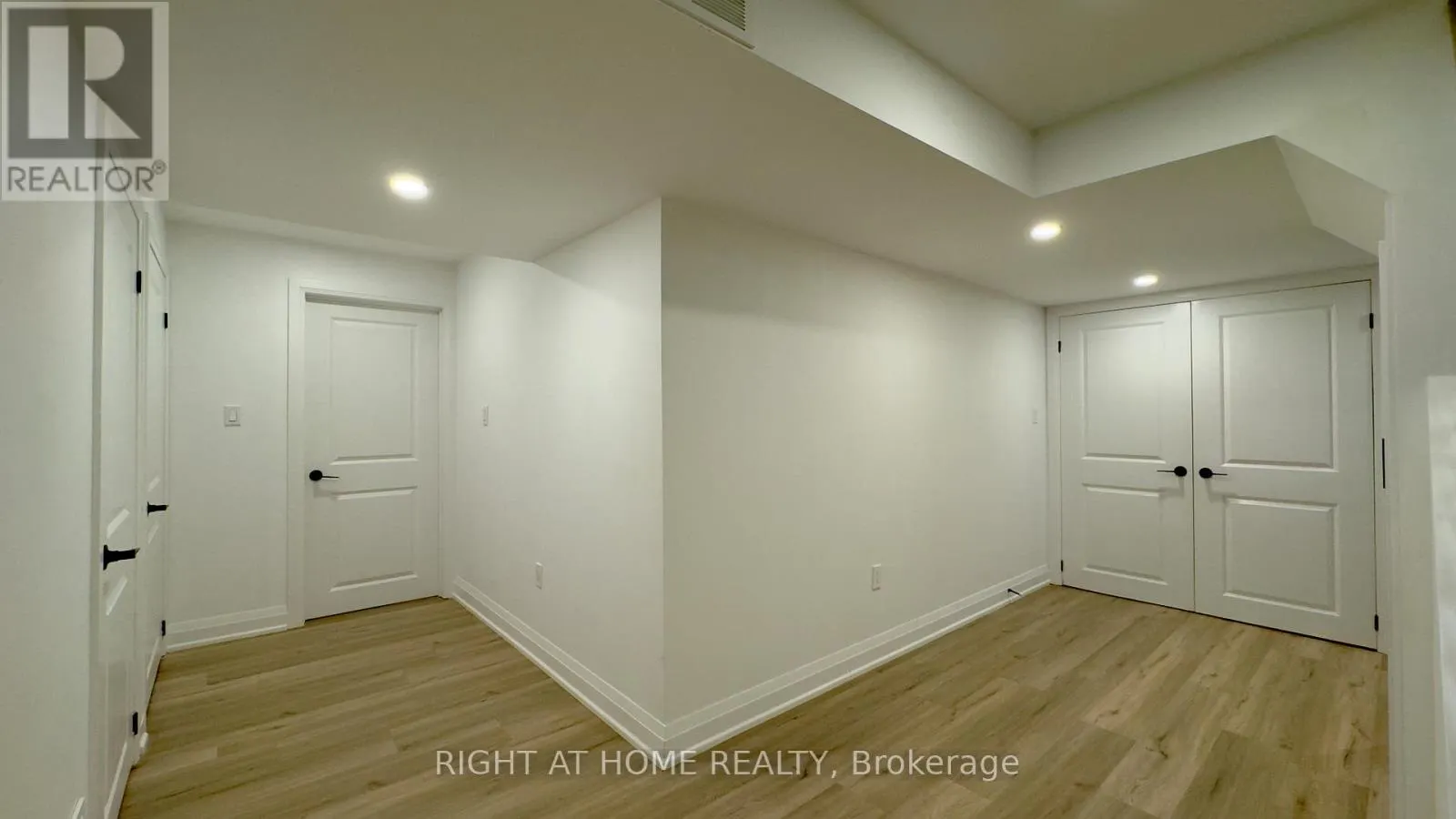 BSMT - 5 OSWELL DRIVE