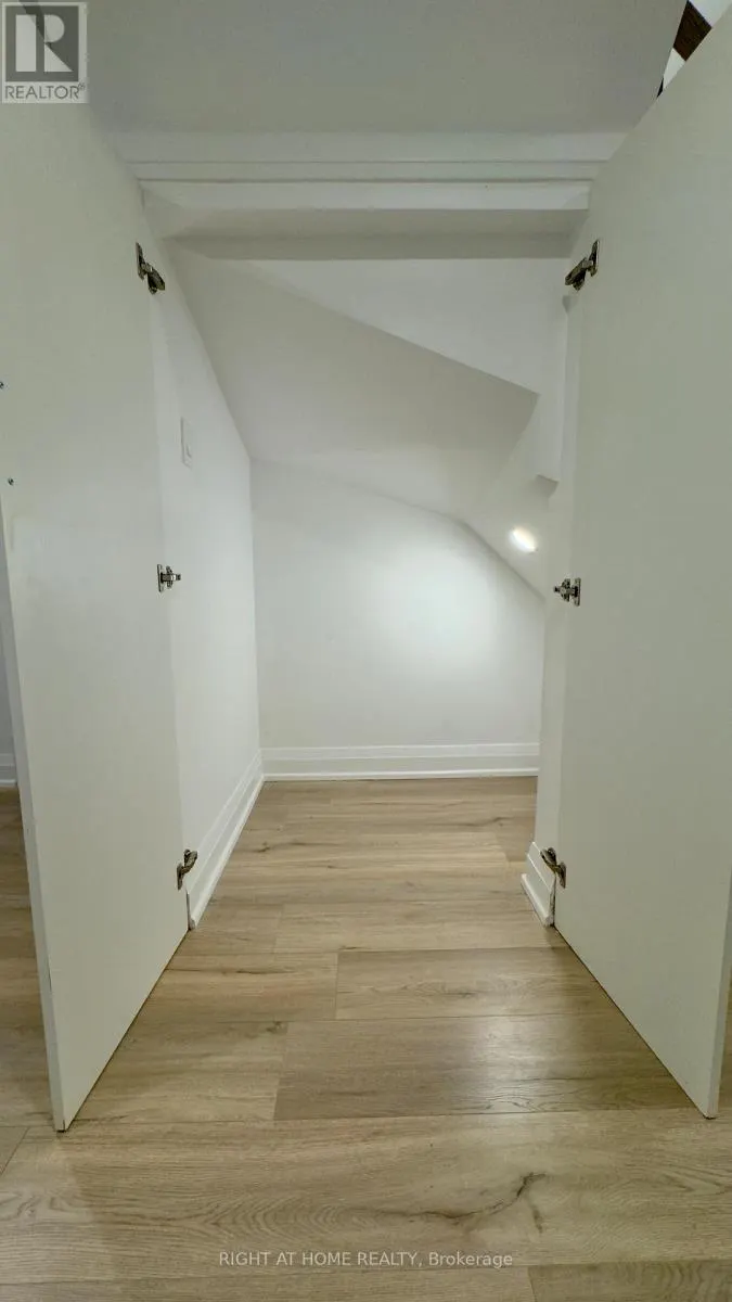 BSMT - 5 OSWELL DRIVE
