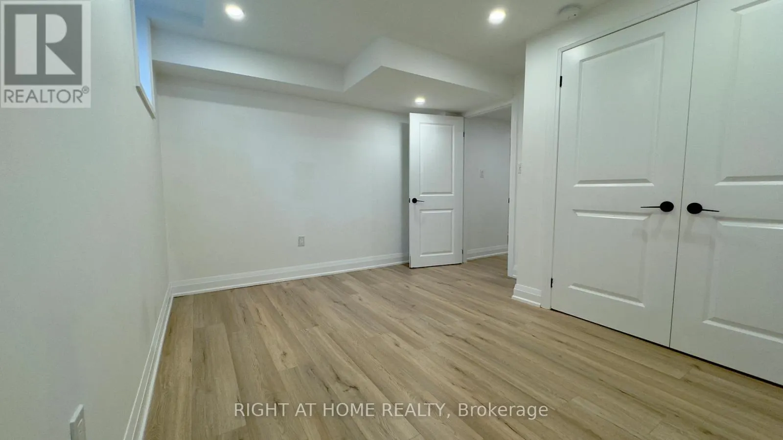 BSMT - 5 OSWELL DRIVE