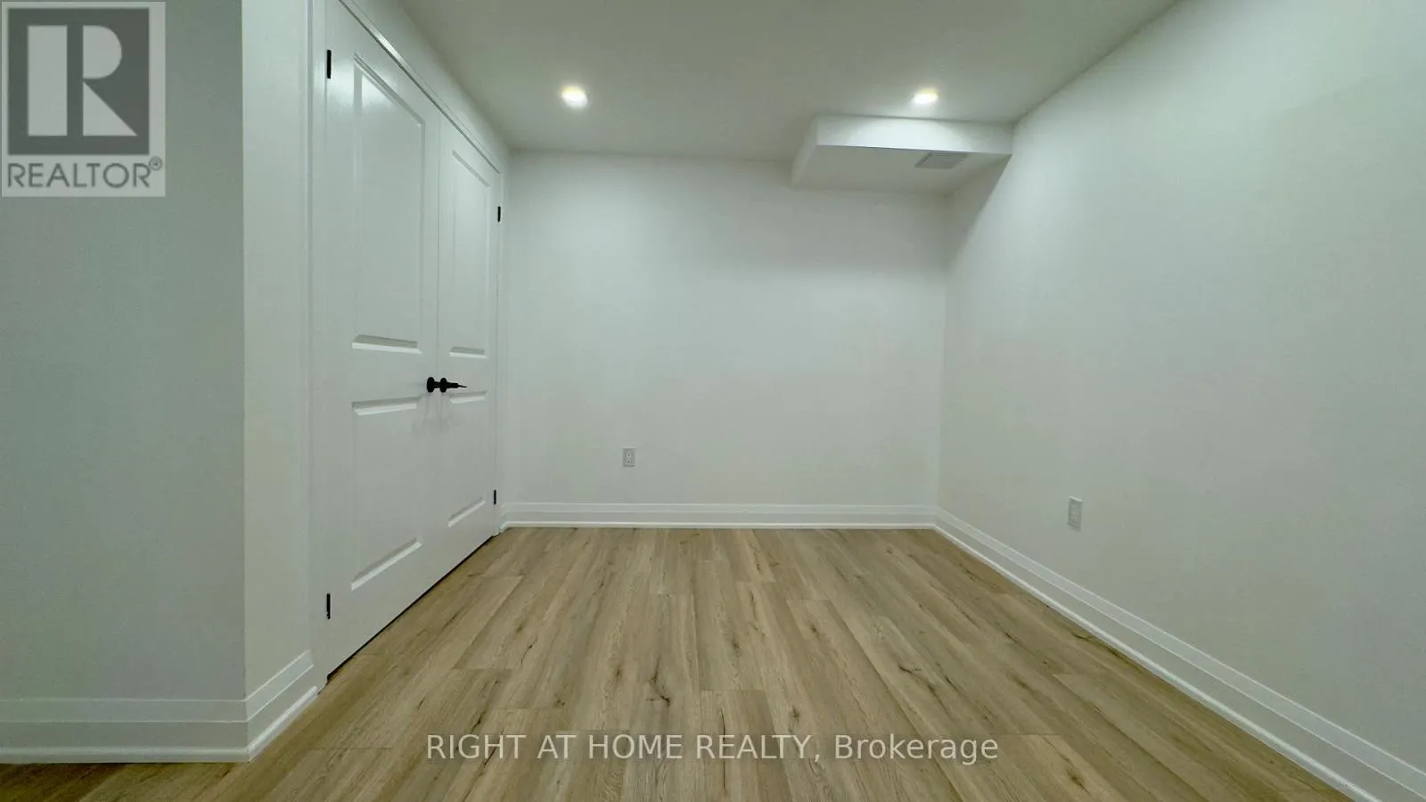 BSMT - 5 OSWELL DRIVE