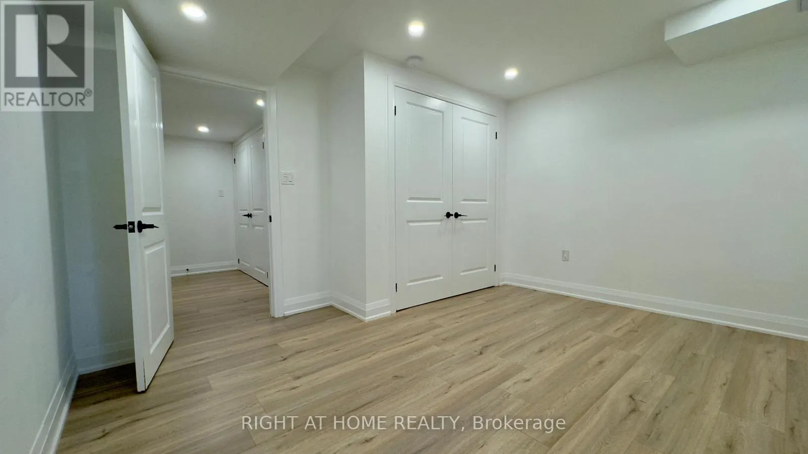 BSMT - 5 OSWELL DRIVE