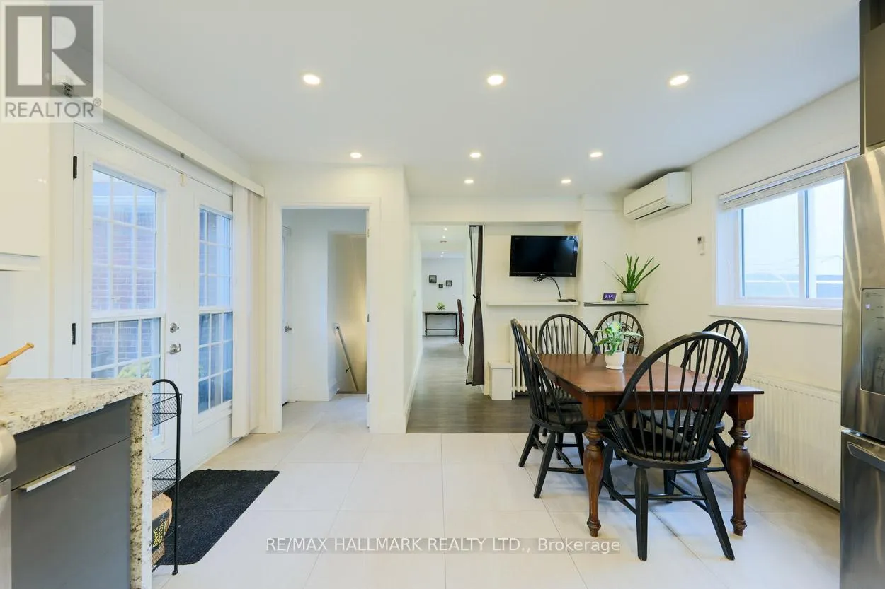 110 LAKESIDE AVENUE