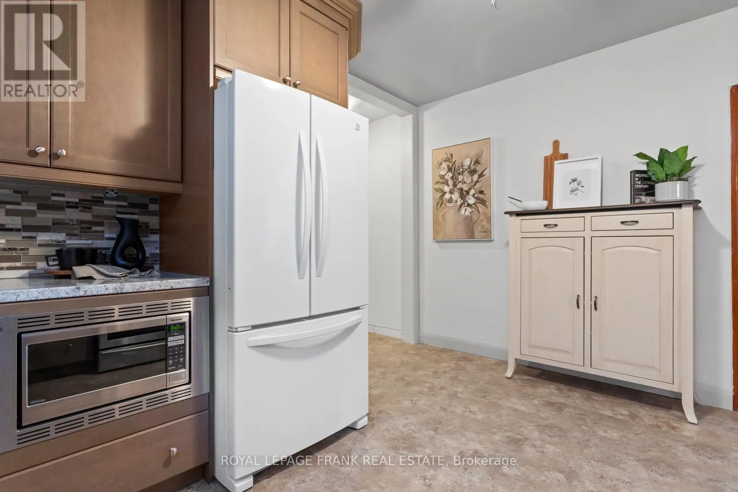 234 CENTRAL PARK BOULEVARD S