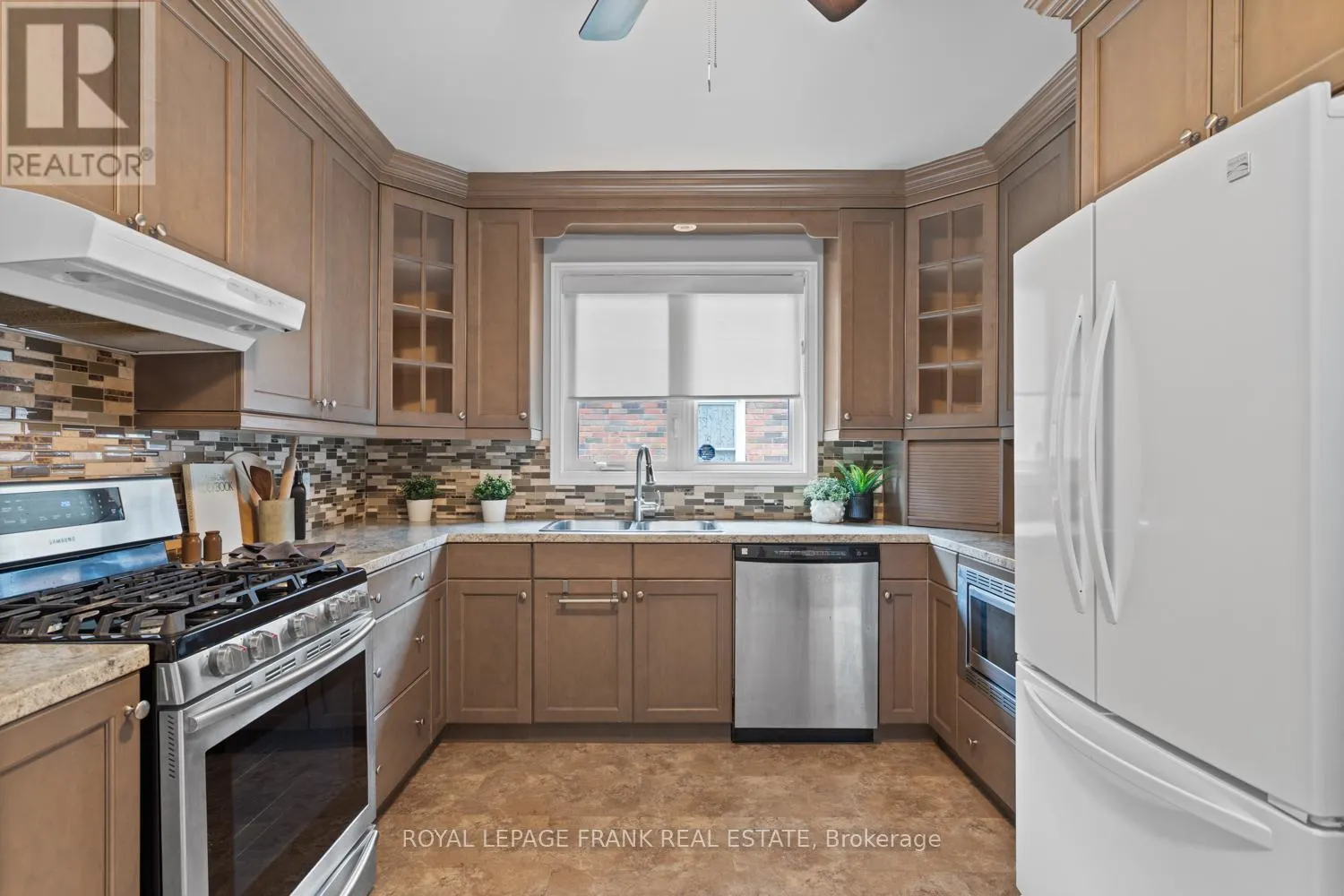 234 CENTRAL PARK BOULEVARD S