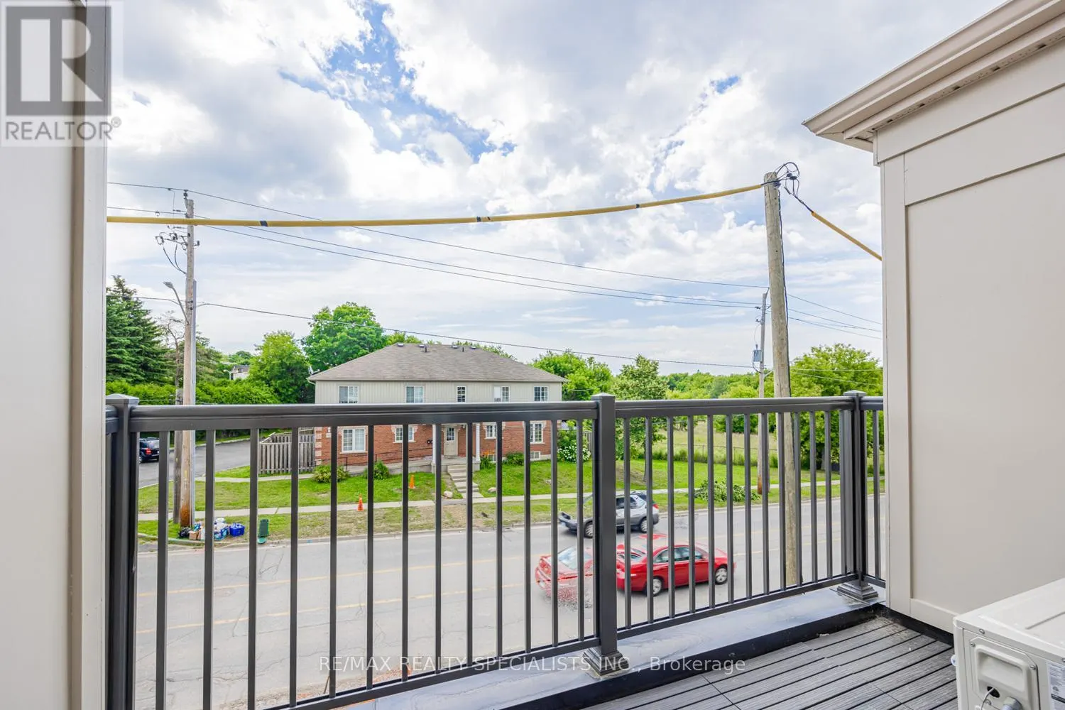 1 - 490 BERESFORD PATH