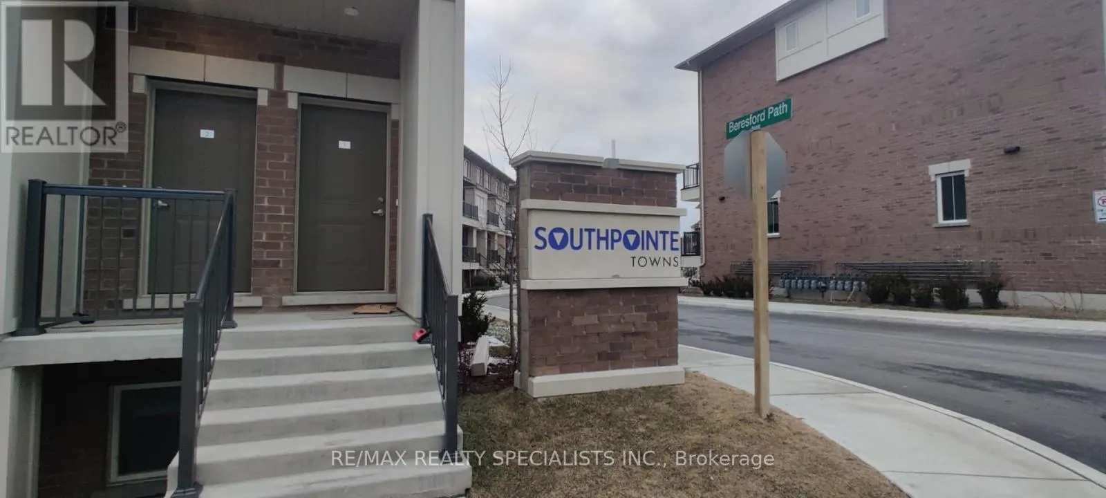 1 - 490 BERESFORD PATH