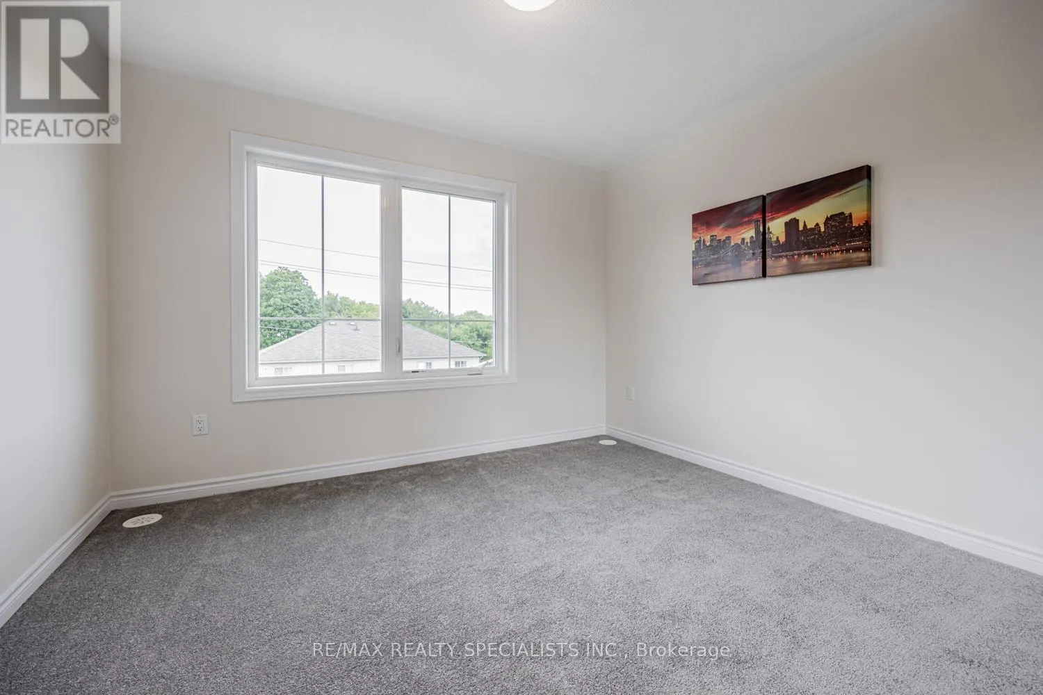 1 - 490 BERESFORD PATH