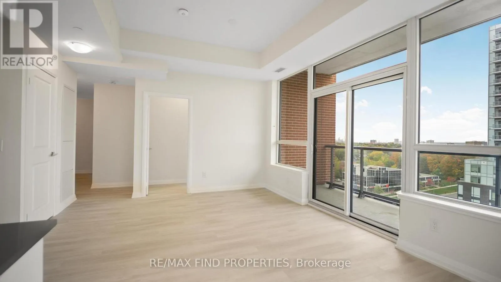 1002 - 3260 SHEPPARD AVENUE E