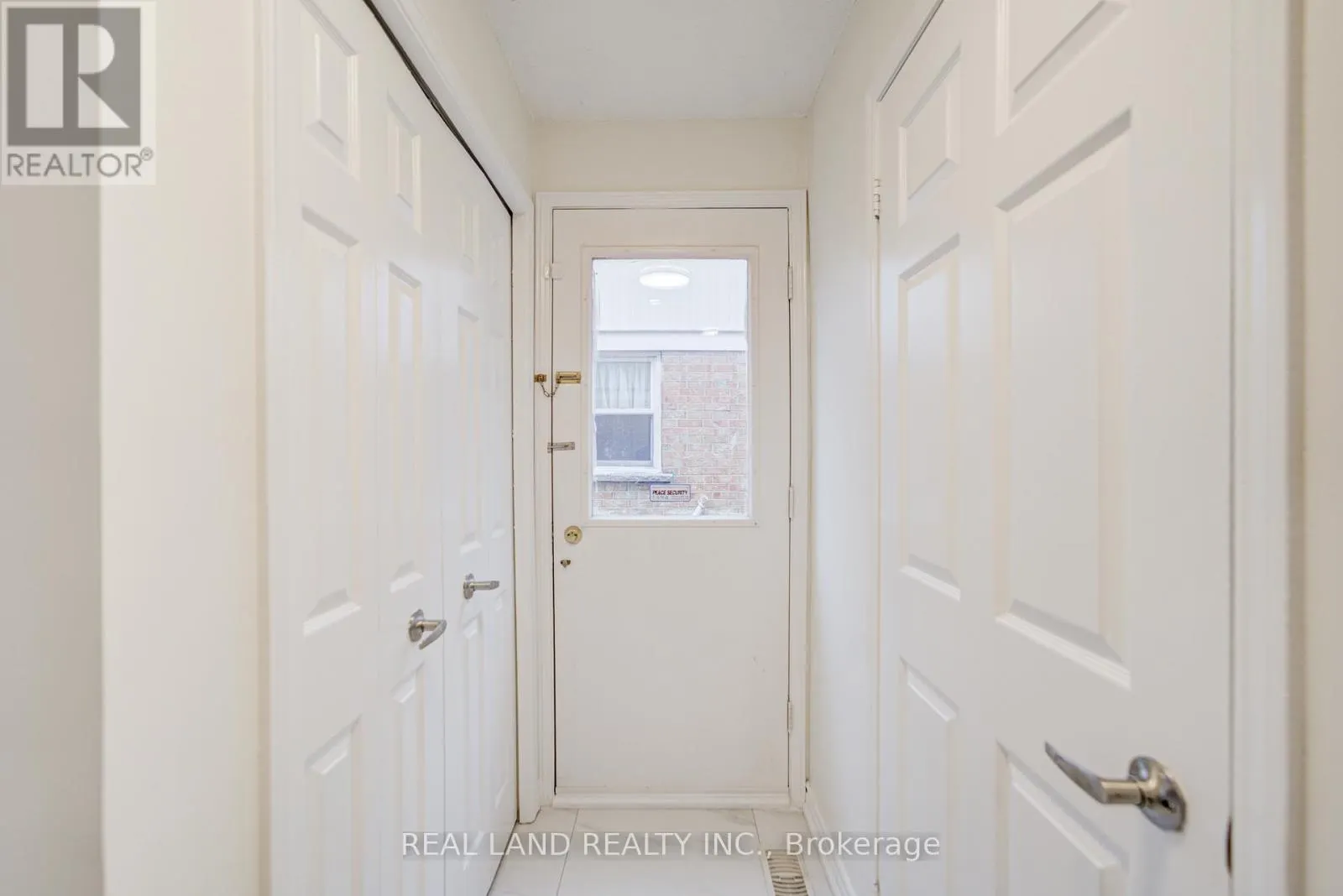 46 WINTERMUTE BOULEVARD