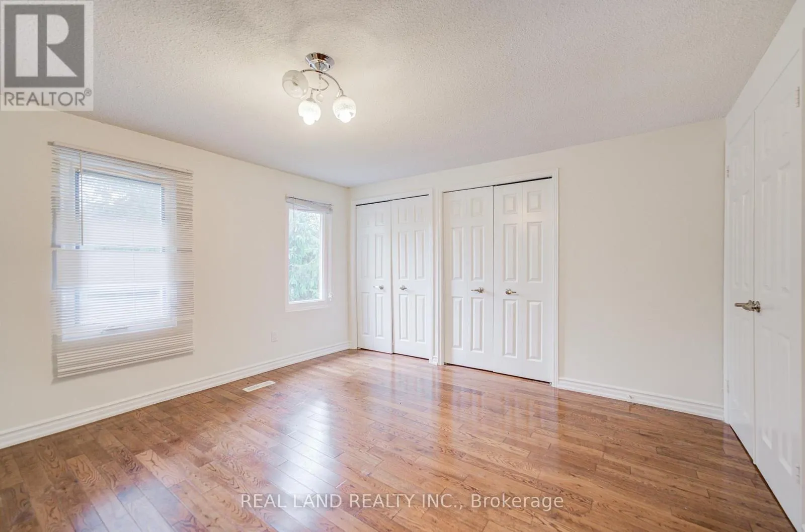 46 WINTERMUTE BOULEVARD