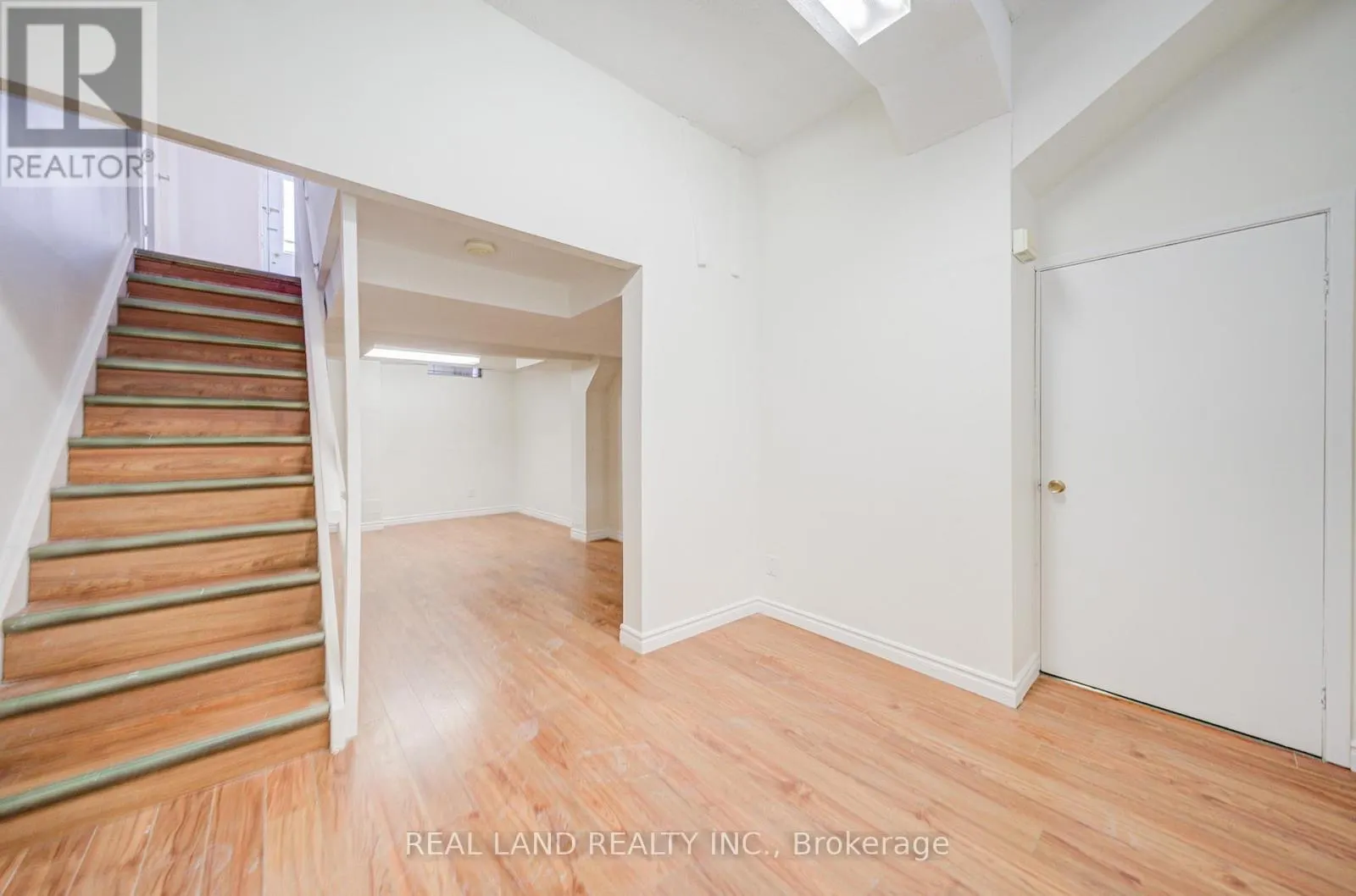 46 WINTERMUTE BOULEVARD