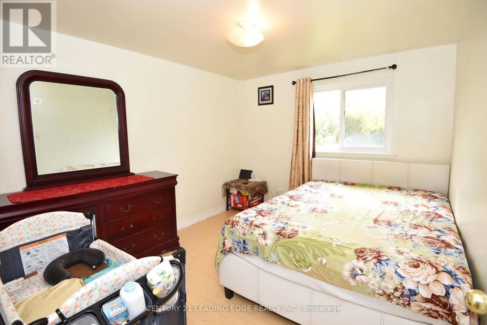 35 HORSELEY HILL DRIVE