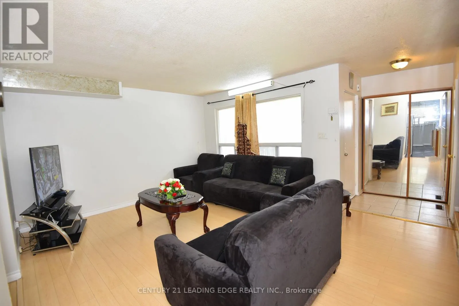 35 HORSELEY HILL DRIVE
