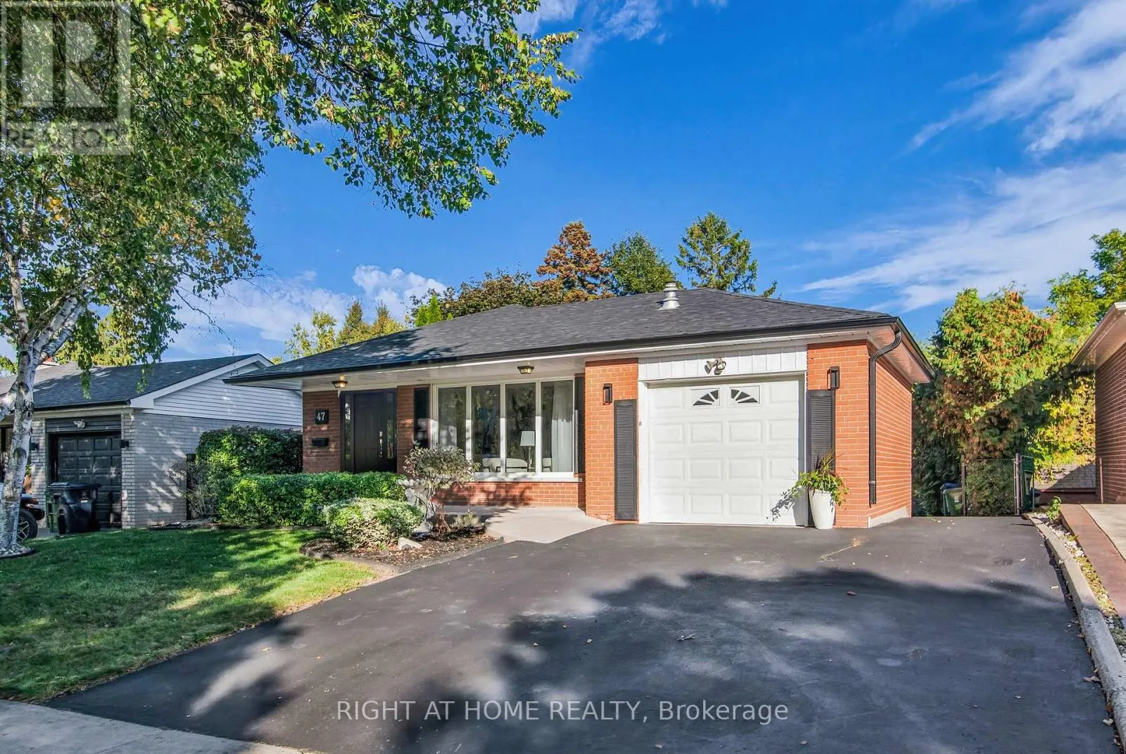 47 DORMINGTON DRIVE