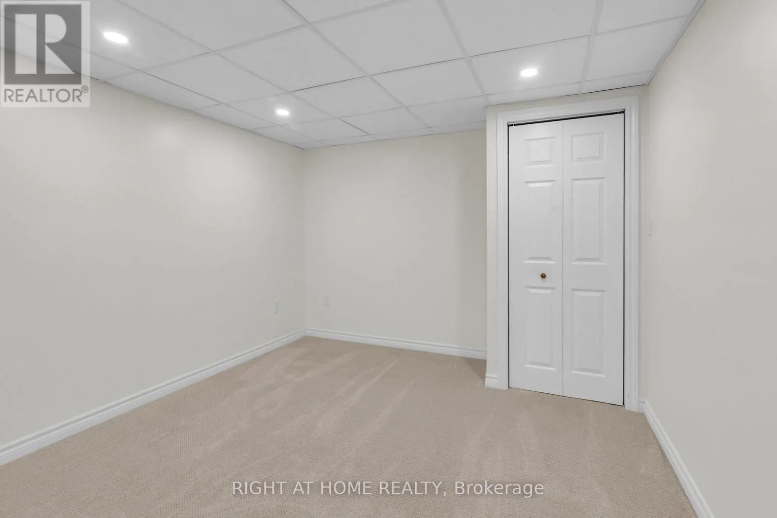 47 DORMINGTON DRIVE