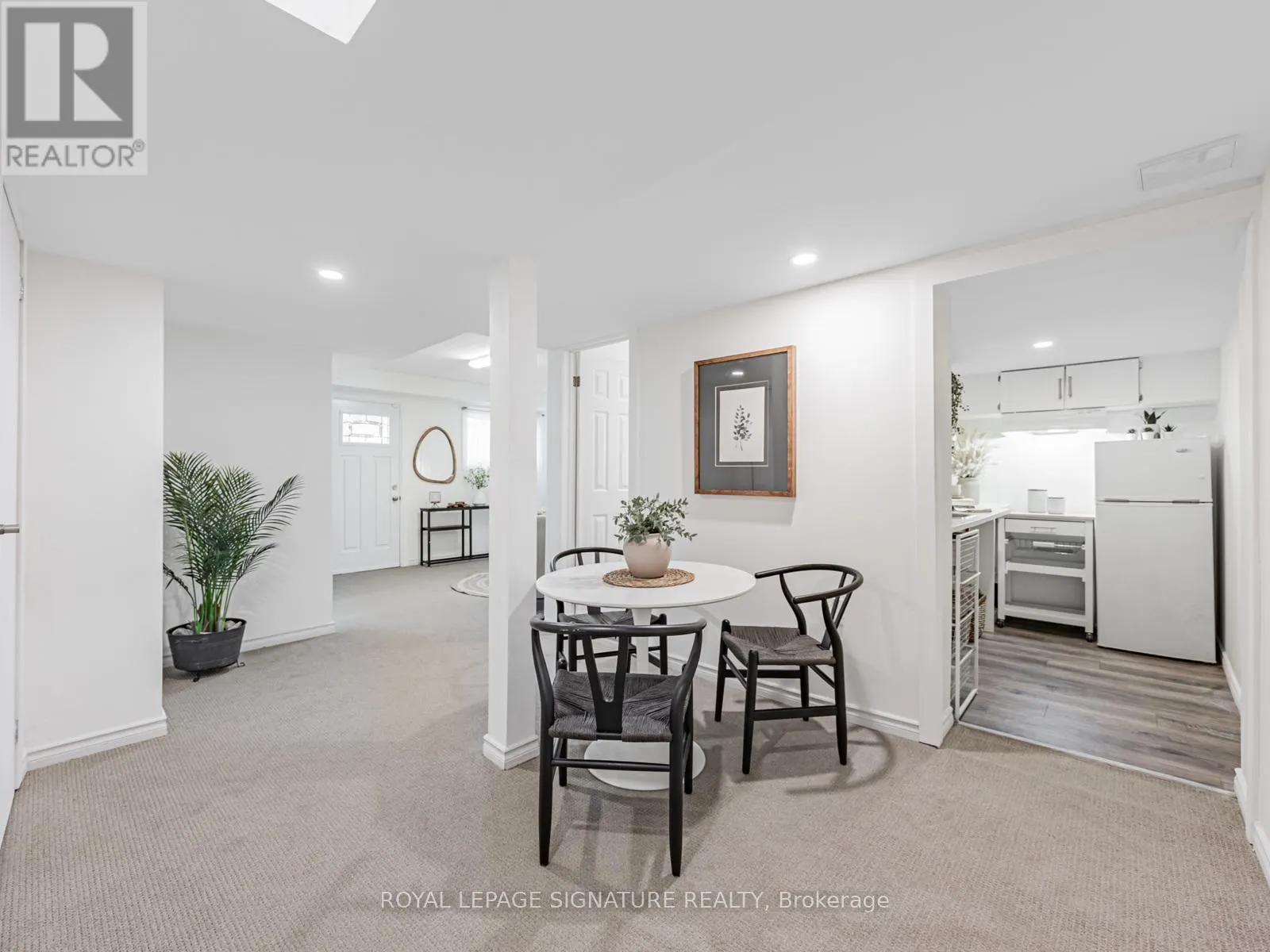 135 WOOLACOTT LANE
