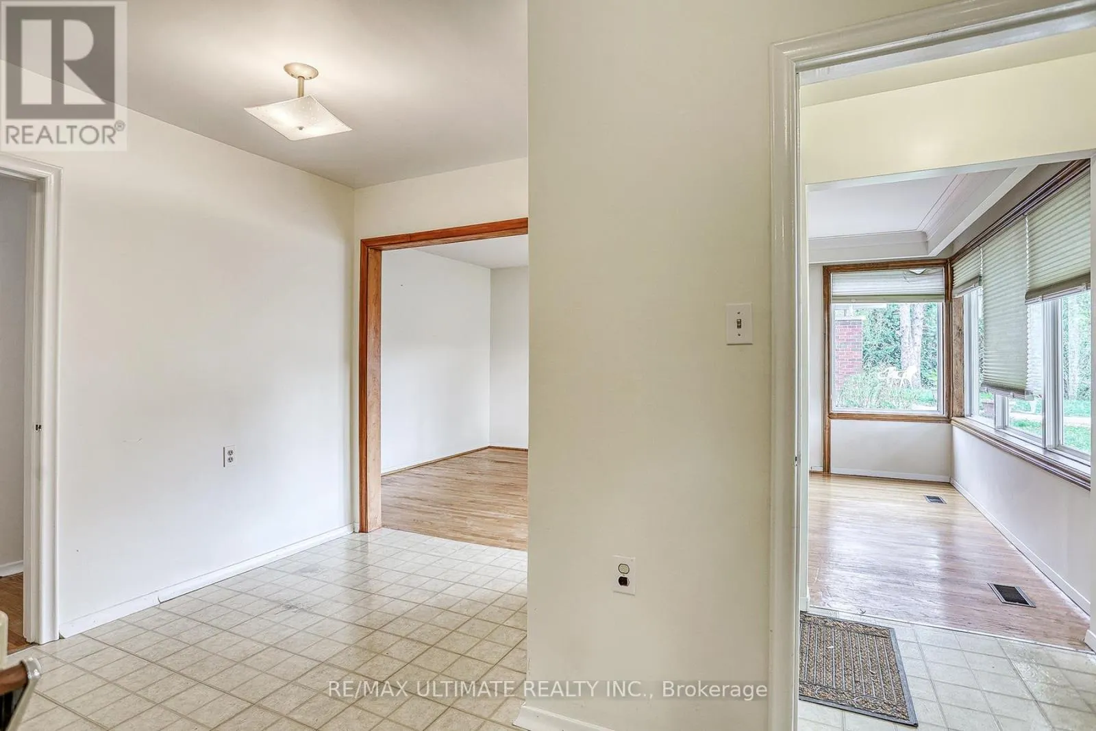 40 TREVERTON DRIVE