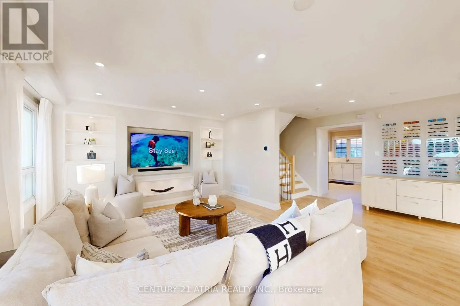 60 HUXTABLE LANE