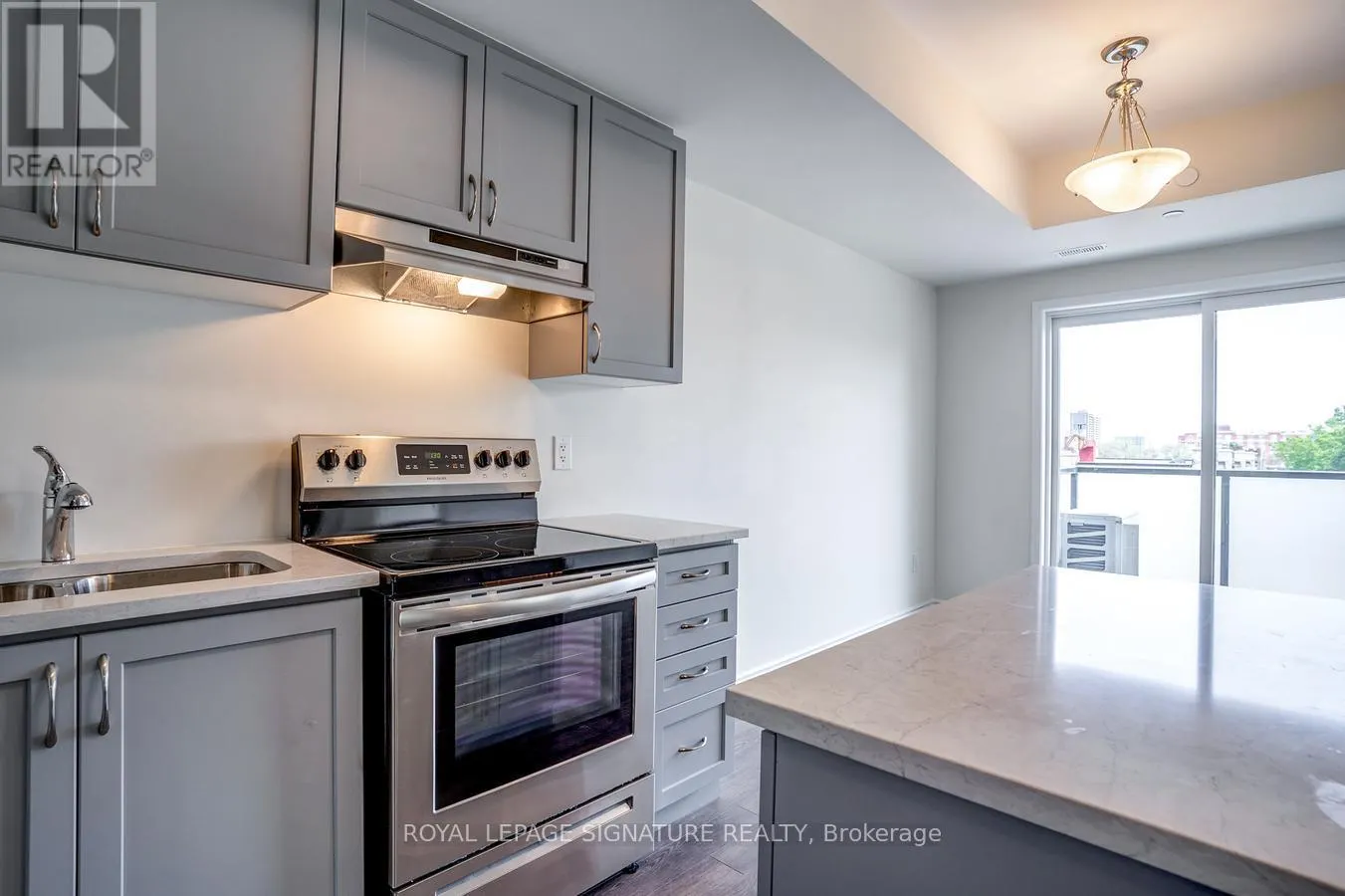 503 - 2791 EGLINTON AVENUE E