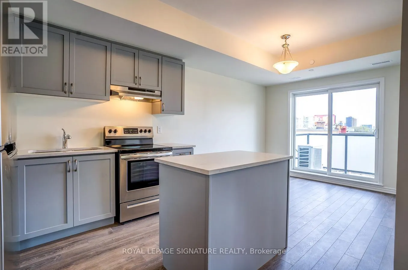 503 - 2791 EGLINTON AVENUE E