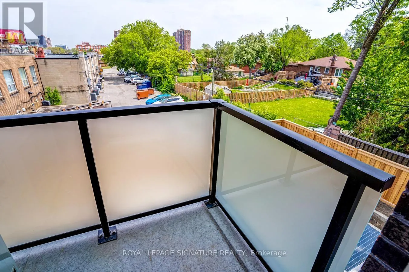 503 - 2791 EGLINTON AVENUE E