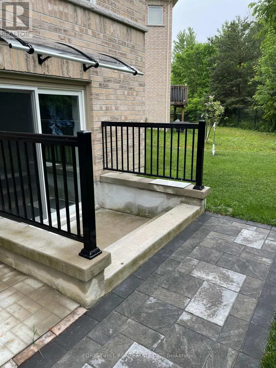 14 AQUILINA COURT