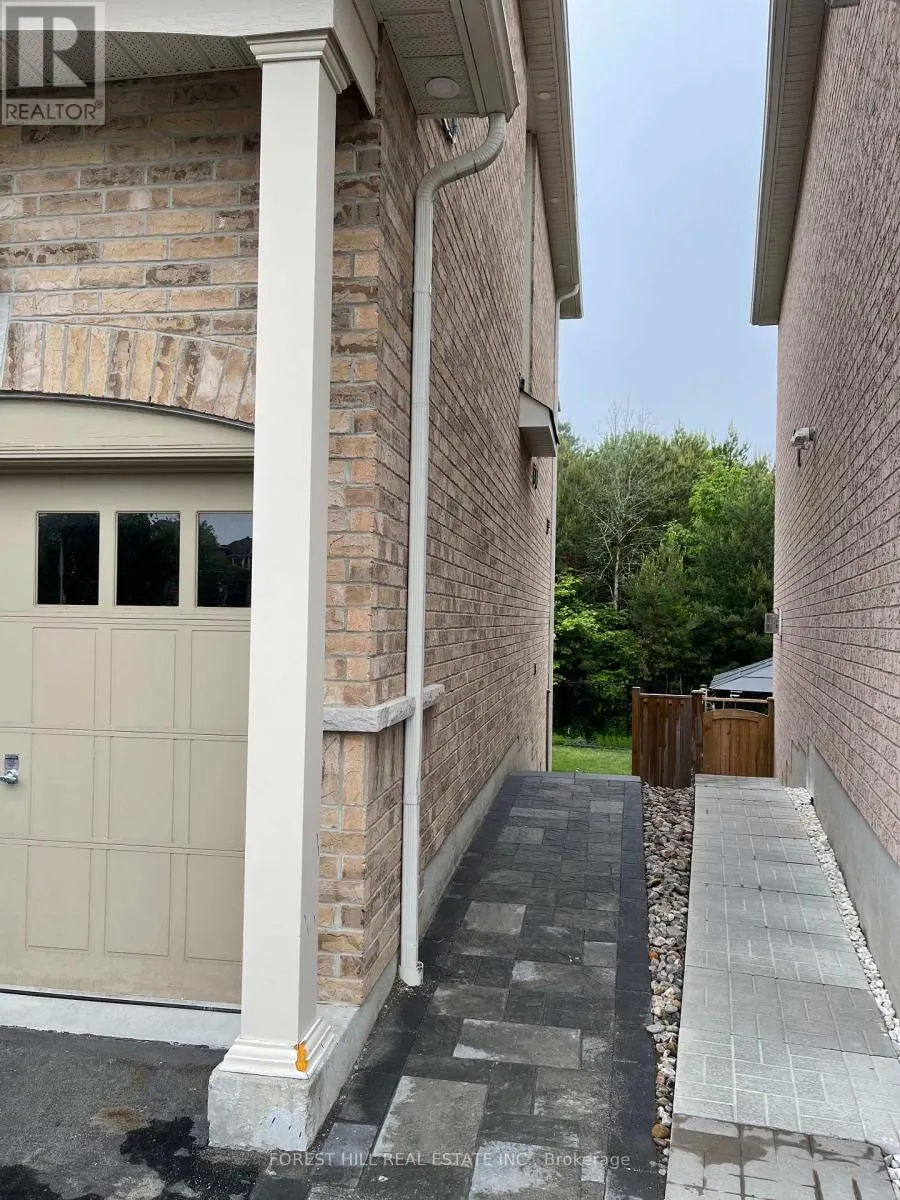14 AQUILINA COURT