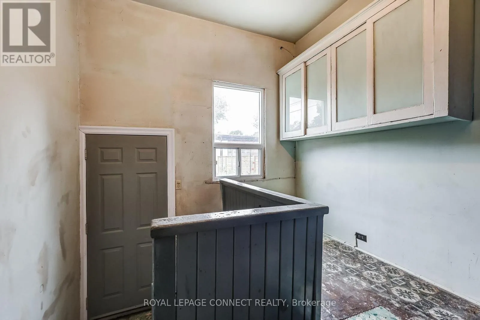 38 WOODYCREST AVENUE