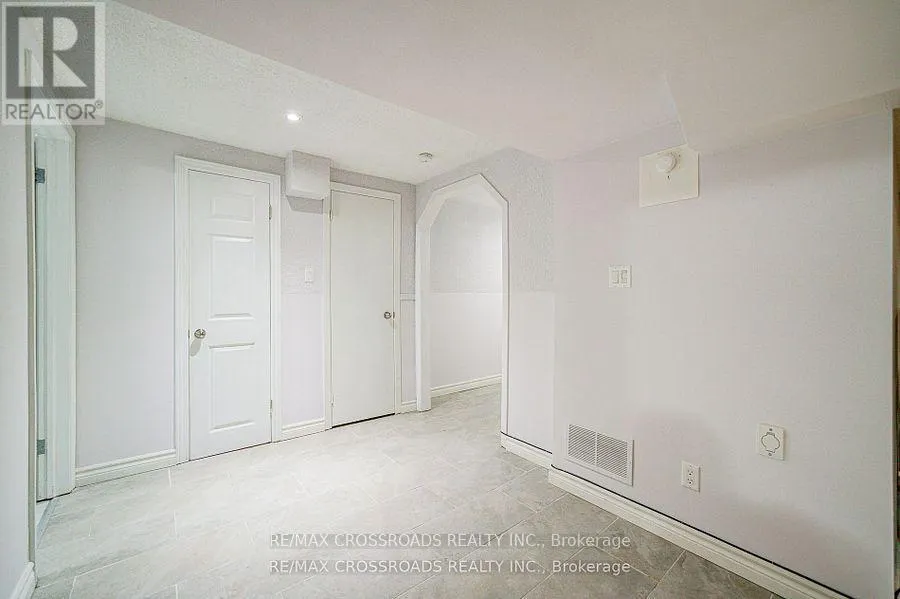41 HUNTSMILL BOULEVARD