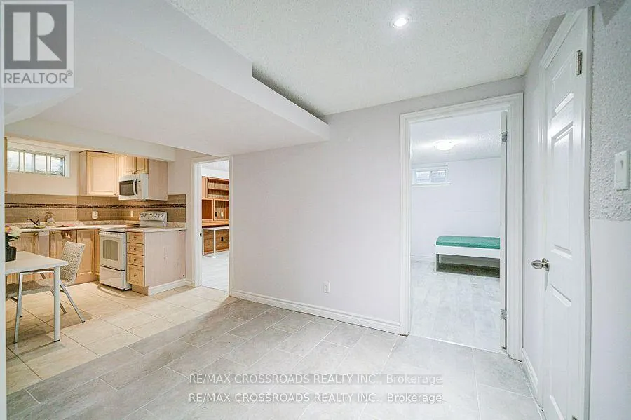 41 HUNTSMILL BOULEVARD