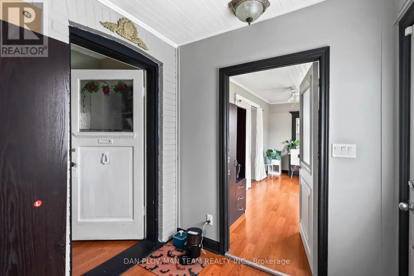62 PARK ROAD S