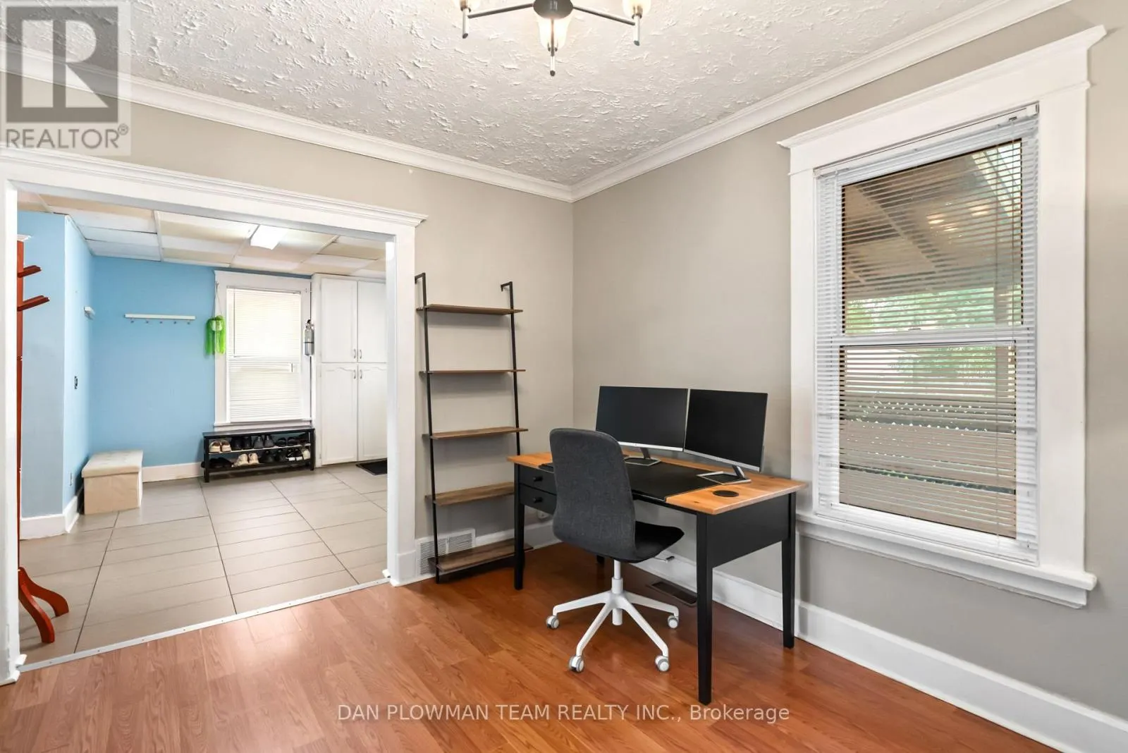 62 PARK ROAD S