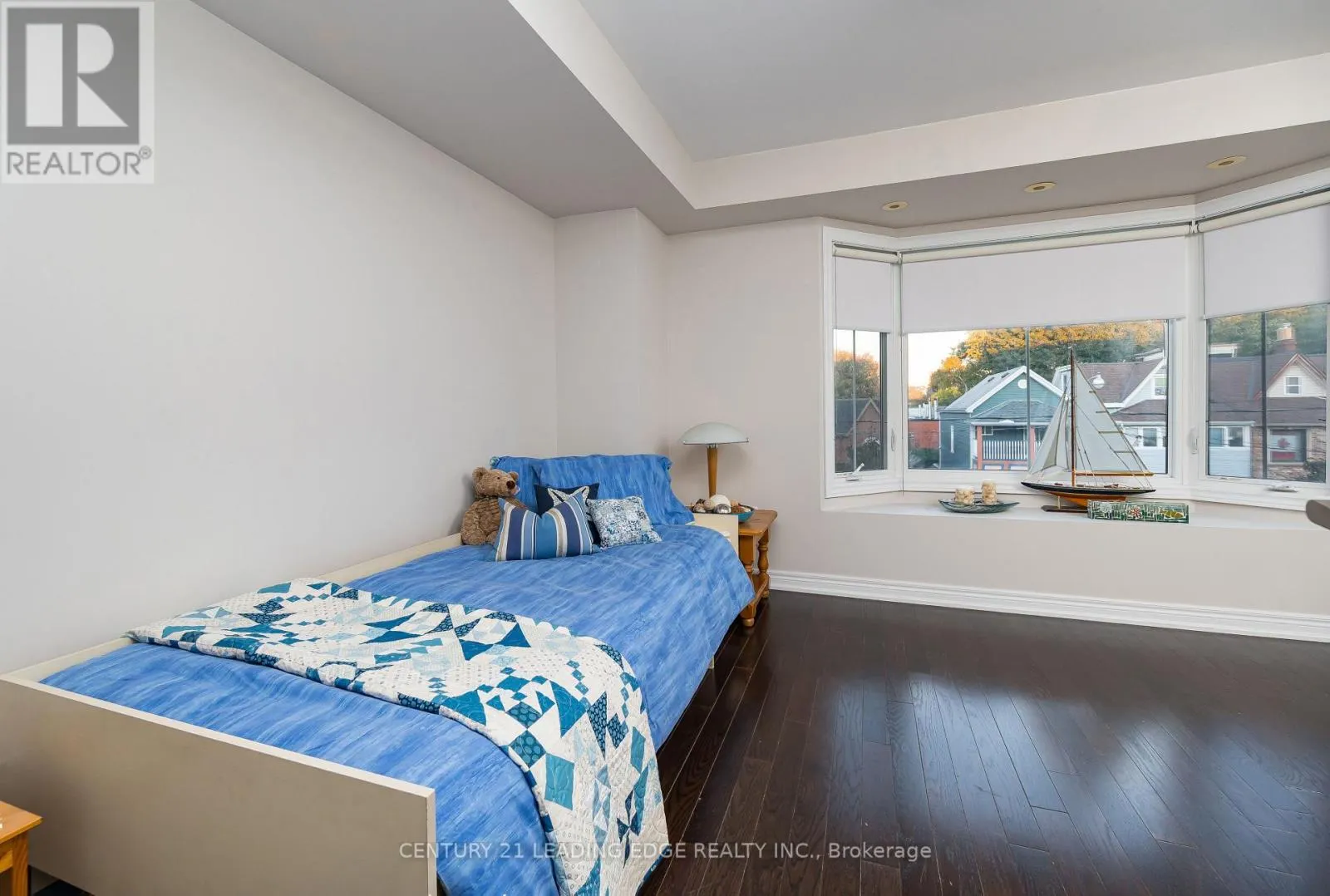82 WOODBINE AVENUE